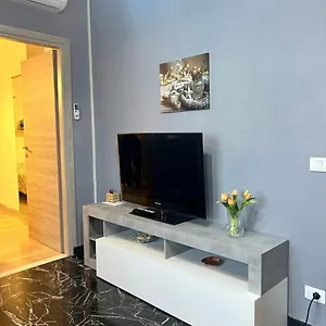 Appartamento Casa, Latte